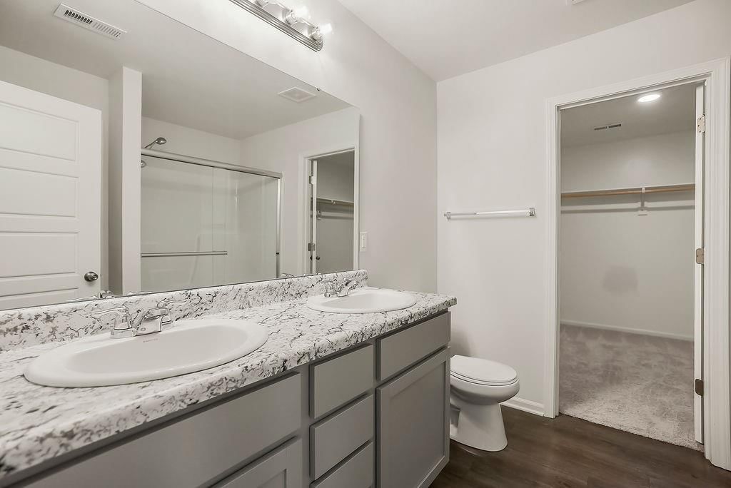 707 Roseberry Drive — photo 31