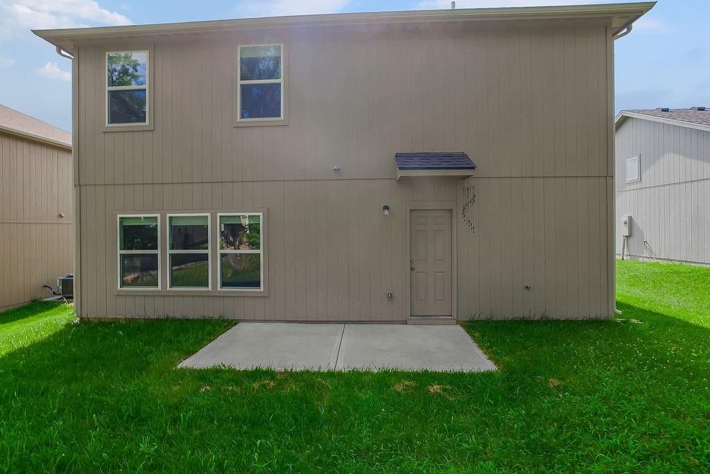 707 Roseberry Drive — photo 35