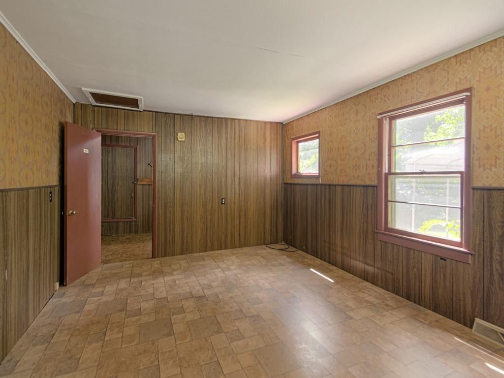 2113 N Liberty Street — photo 2