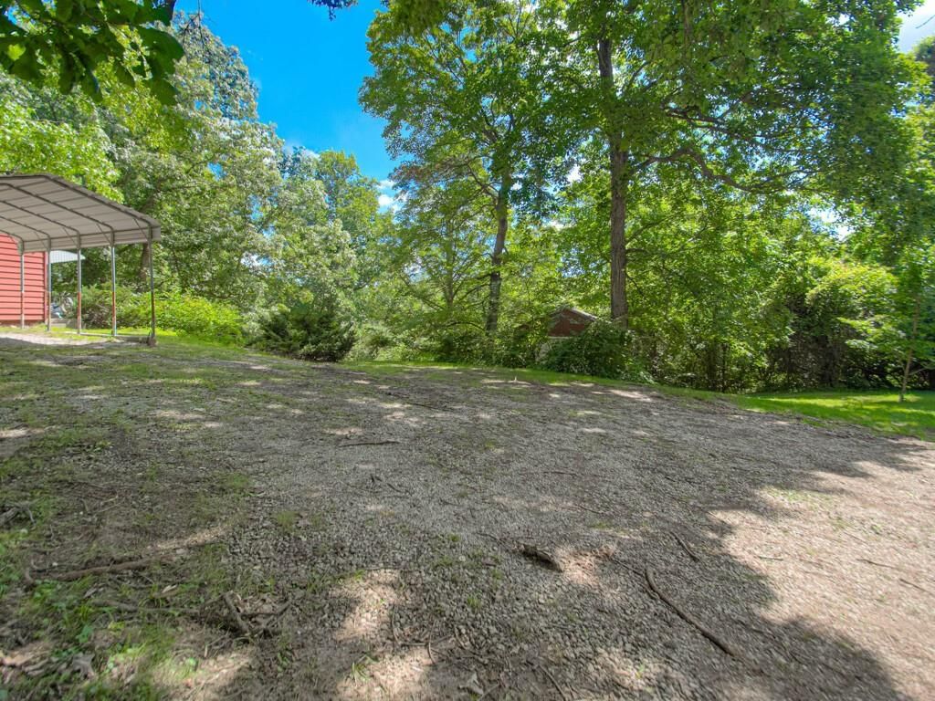 2113 N Liberty Street — photo 44