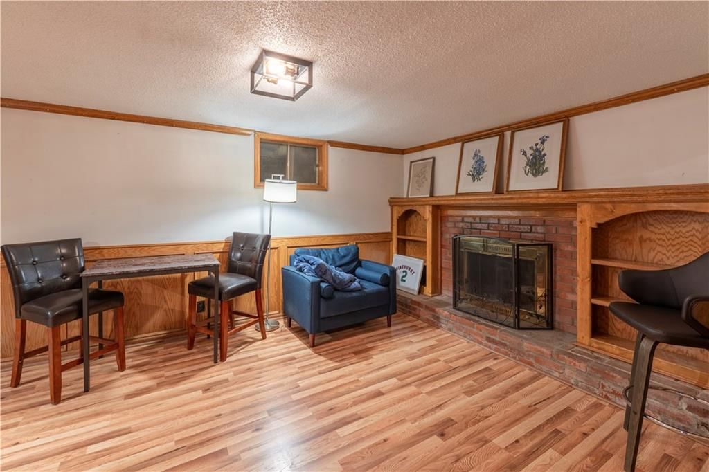 5649 Perry Lane — photo 16
