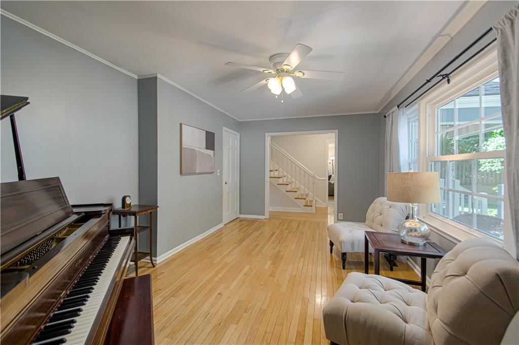 8751 Sleepy Hollow Road — photo 5