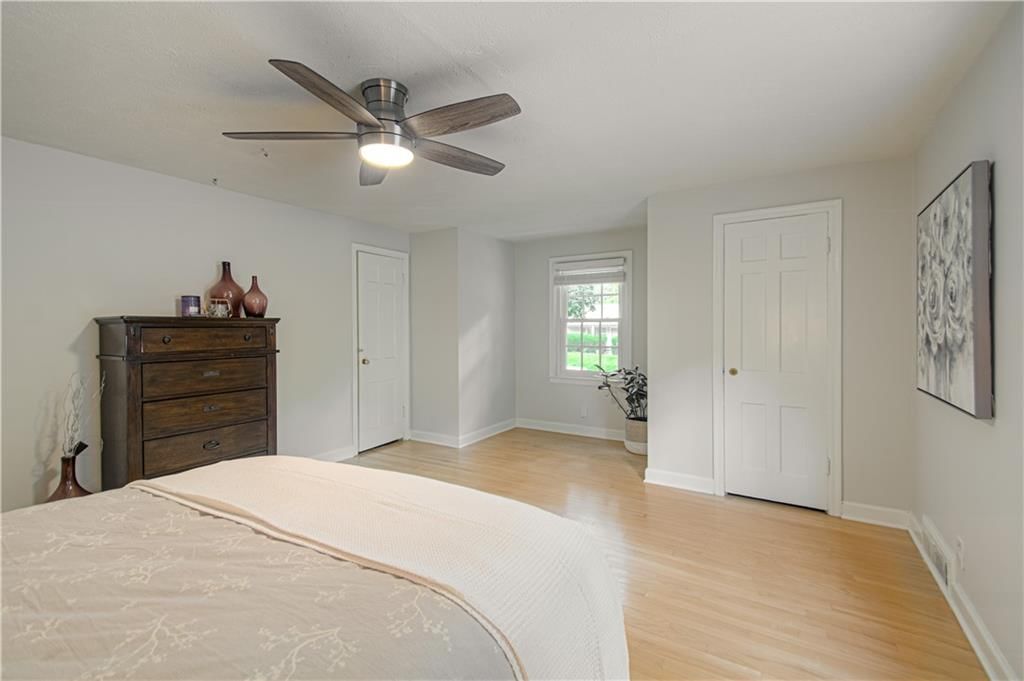 8751 Sleepy Hollow Road — photo 22
