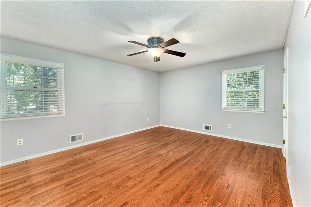 213 Juniper Street — photo 22