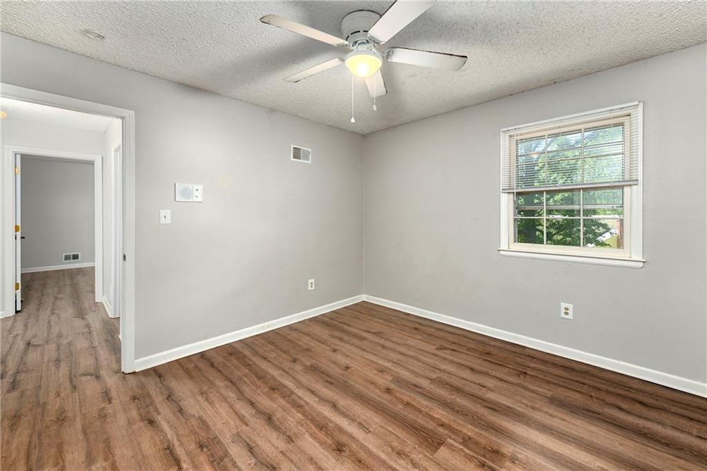 213 Juniper Street — photo 28
