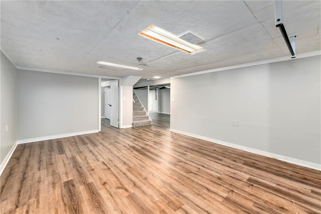 213 Juniper Street — photo 31