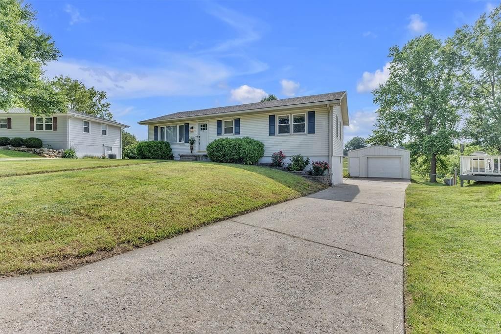 1501 Lion Road — photo 3