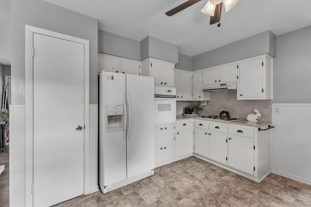 1501 Lion Road — photo 9