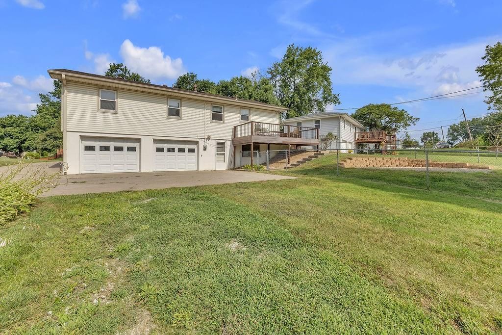 1501 Lion Road — photo 36