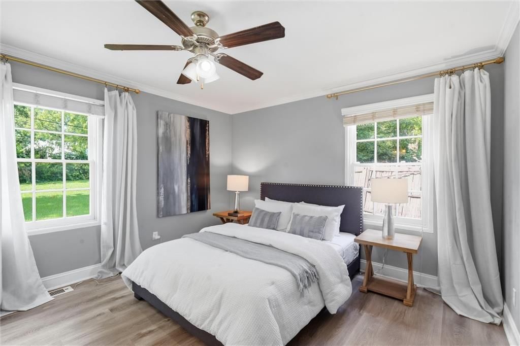 1825 Brook Street — photo 16