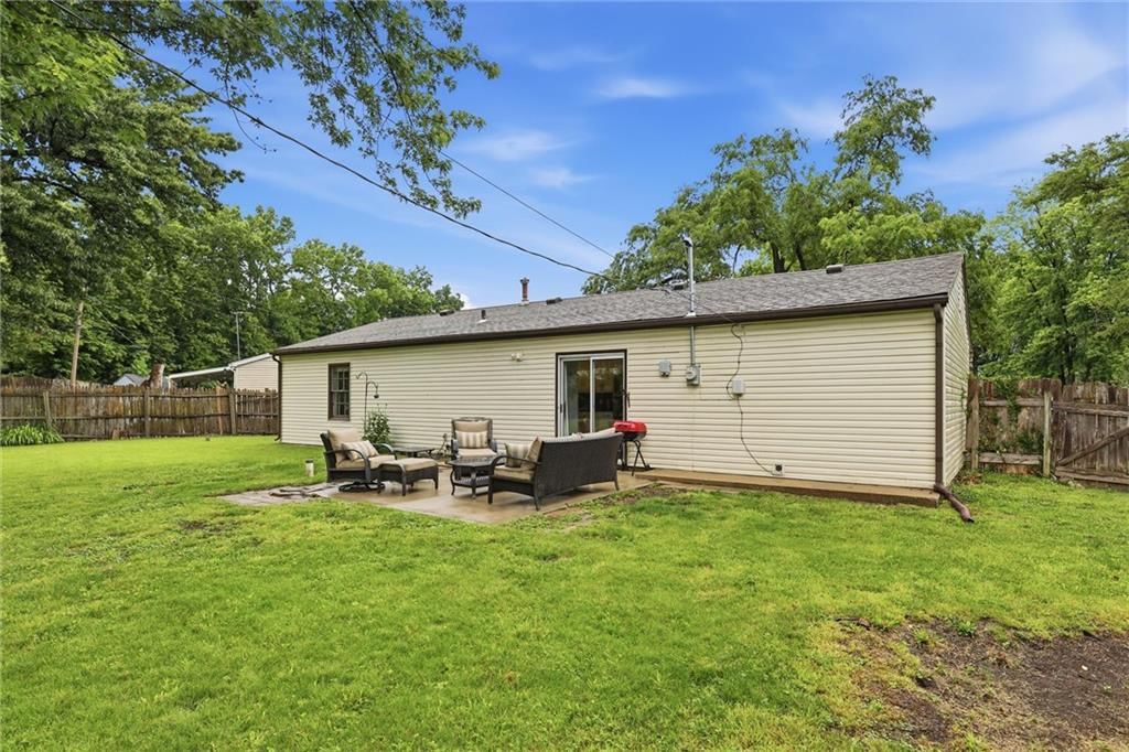1825 Brook Street — photo 27