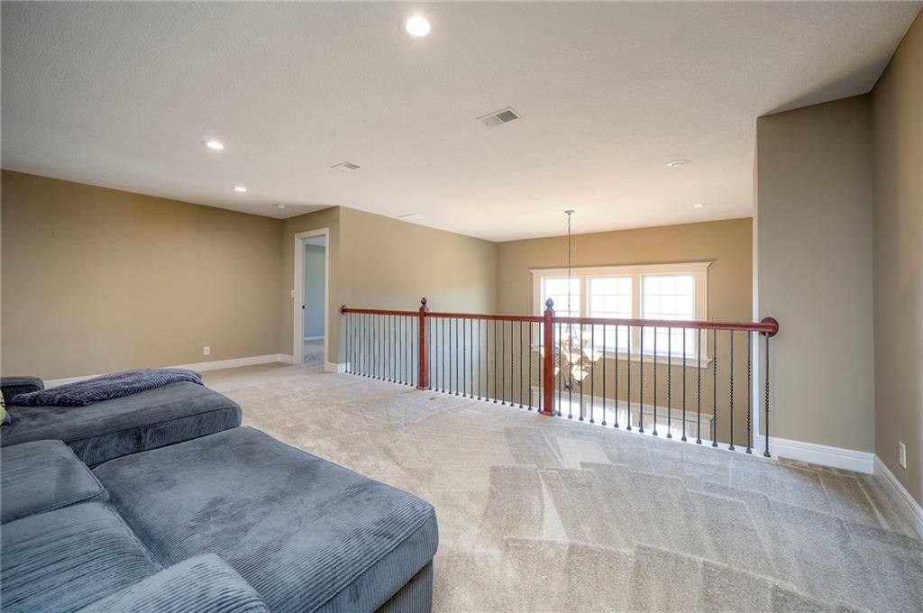 15924 Buena Vista Street — photo 28