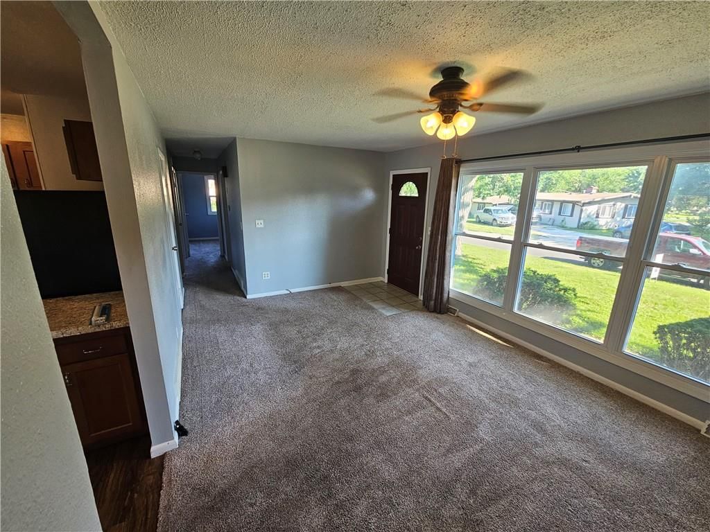 306 Pacific Drive — photo 4