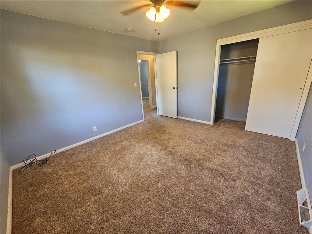 306 Pacific Drive — photo 13