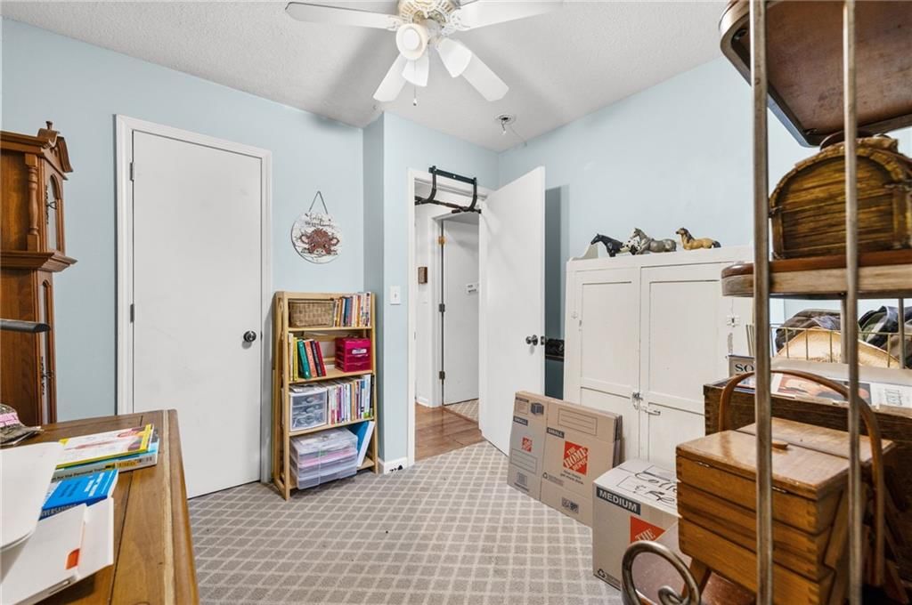 5520 Barton Lane — photo 11