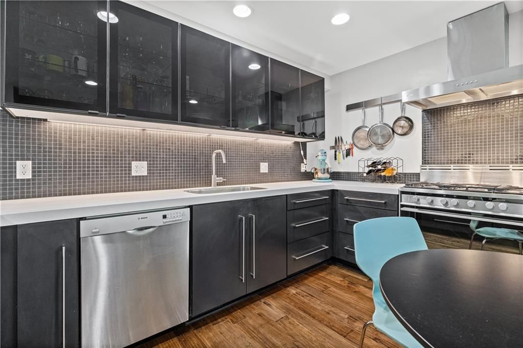 8201 W 64th Terrace — photo 14