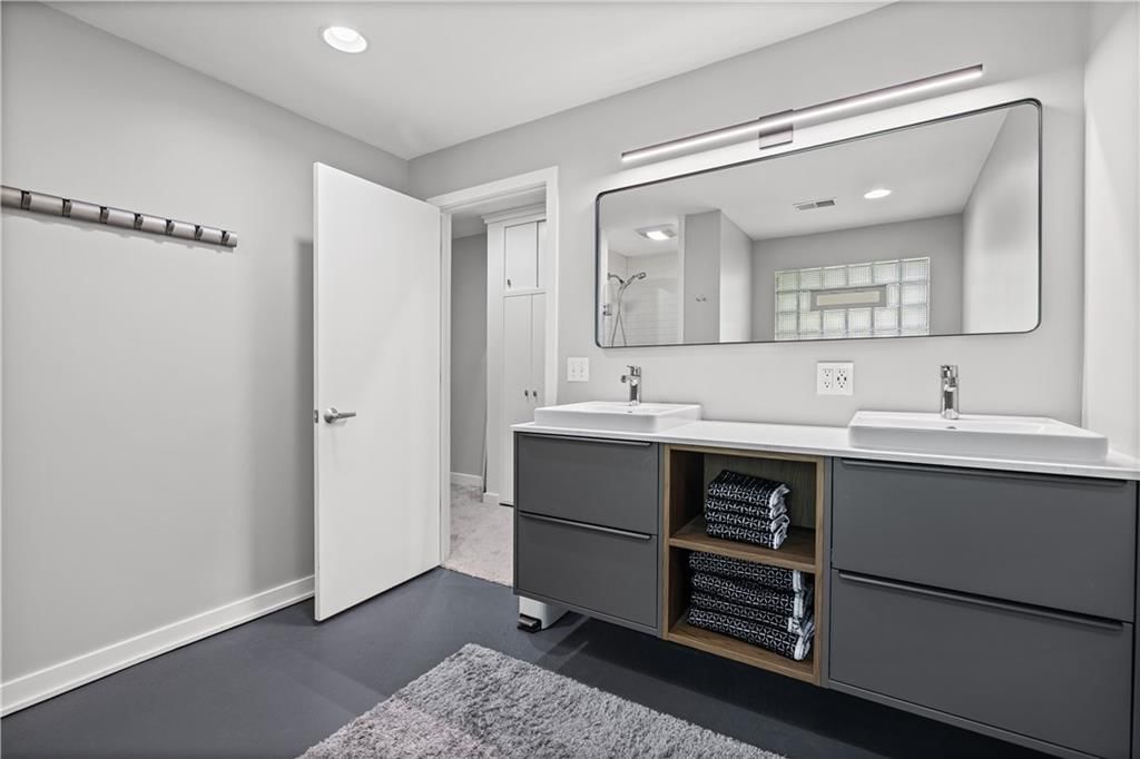 8201 W 64th Terrace — photo 26