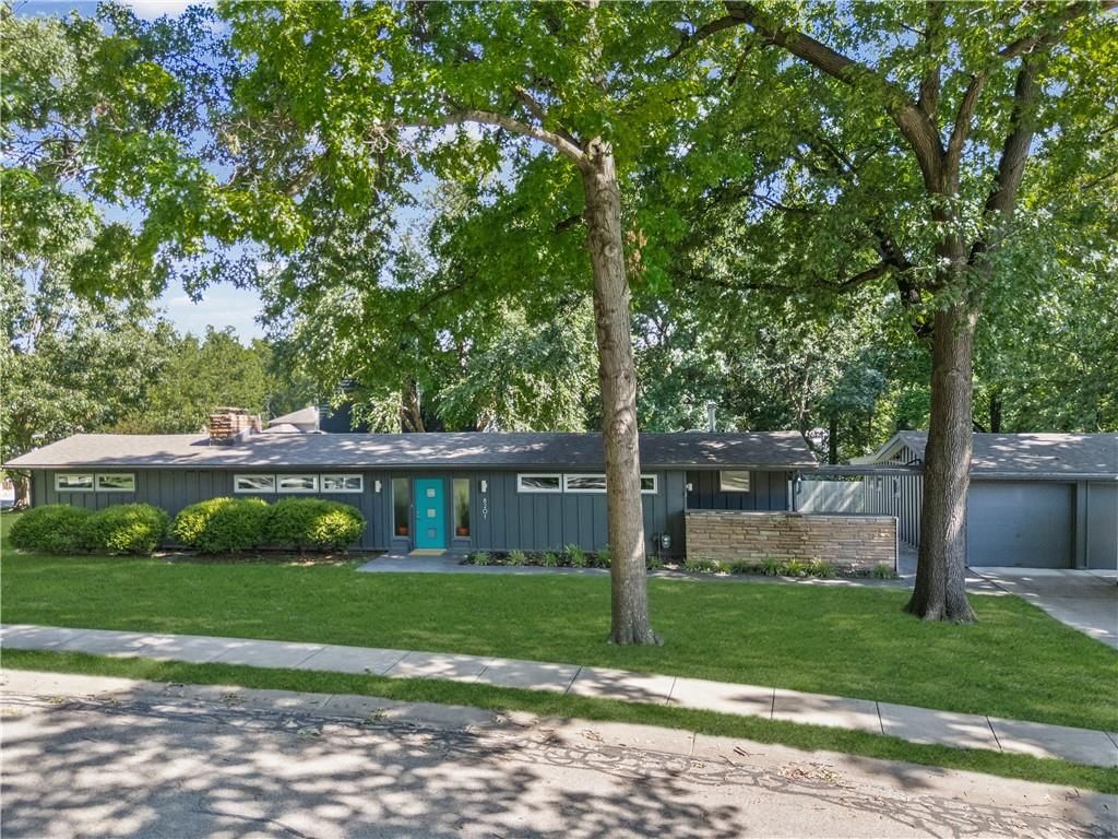 8201 W 64th Terrace — photo 53