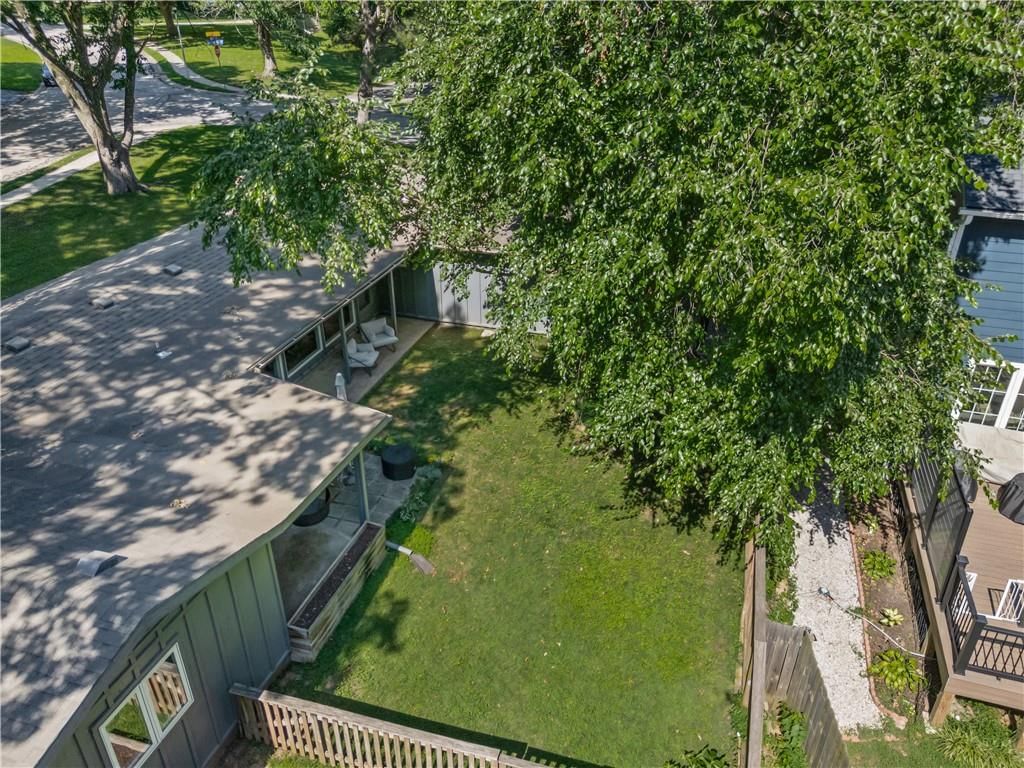 8201 W 64th Terrace — photo 57