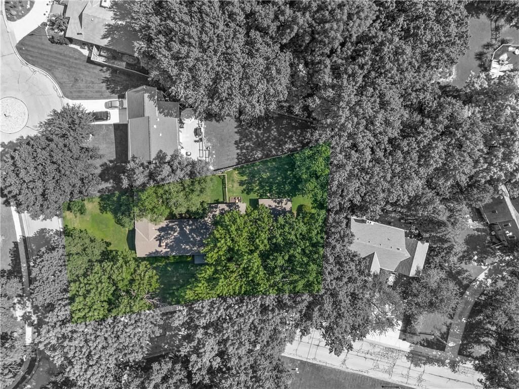 8201 W 64th Terrace — photo 59