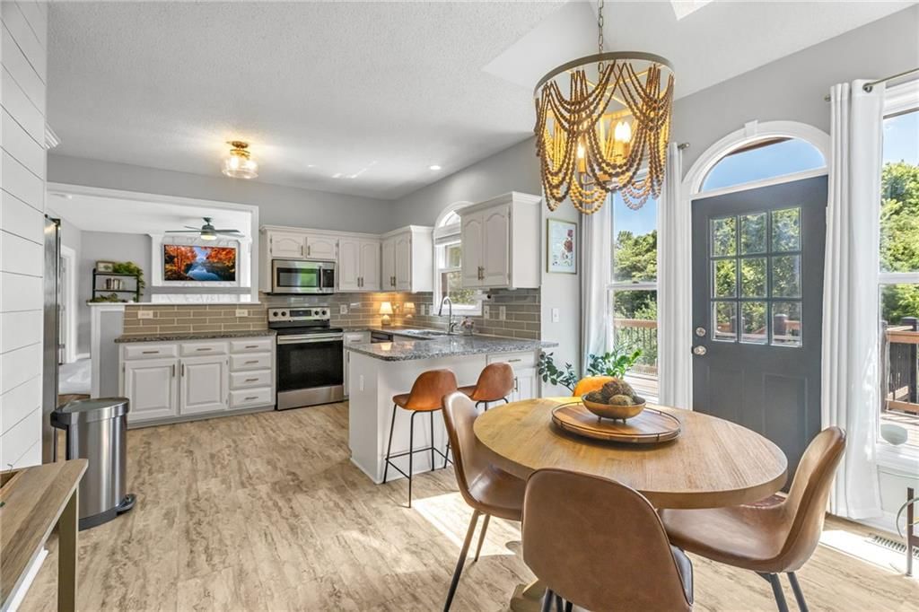 17635 W 113th Street — photo 15