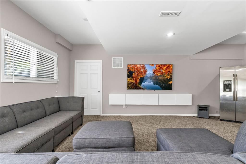 17635 W 113th Street — photo 33