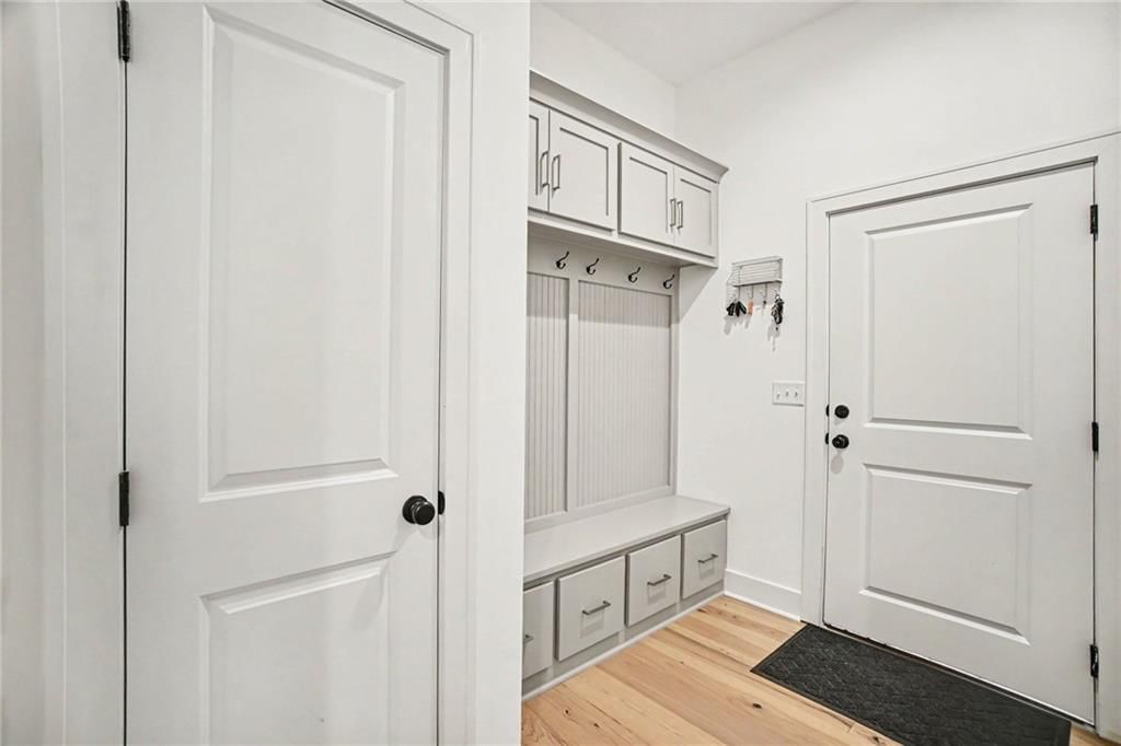 8806 NE 81ST Terrace — photo 32