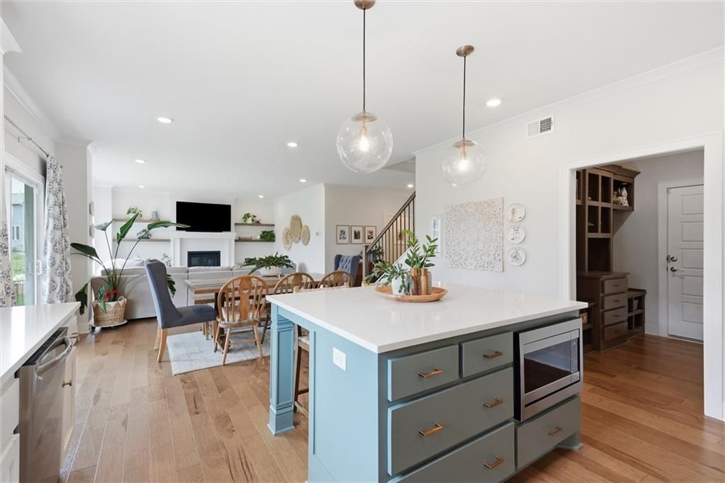 140 SE Riley Street — photo 18