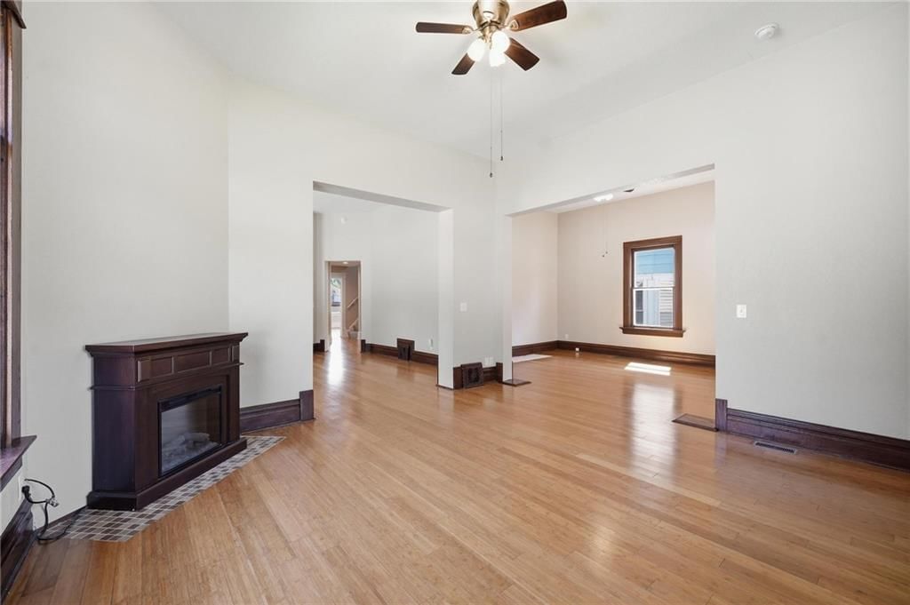 2420 Jules Street — photo 8