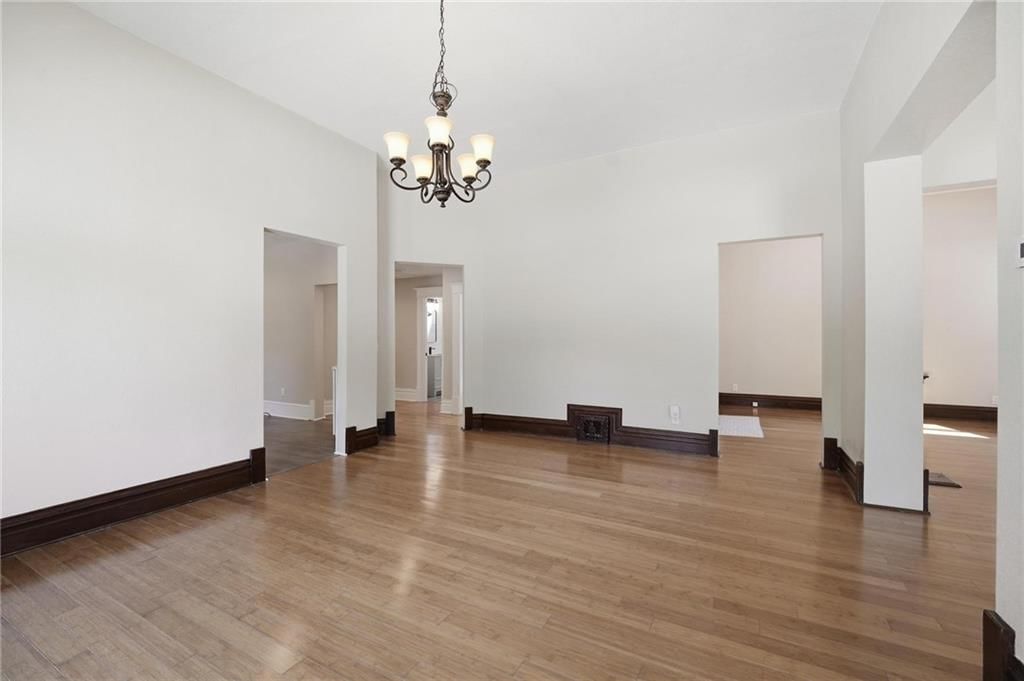 2420 Jules Street — photo 14