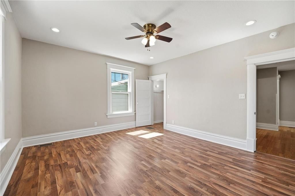 2420 Jules Street — photo 30