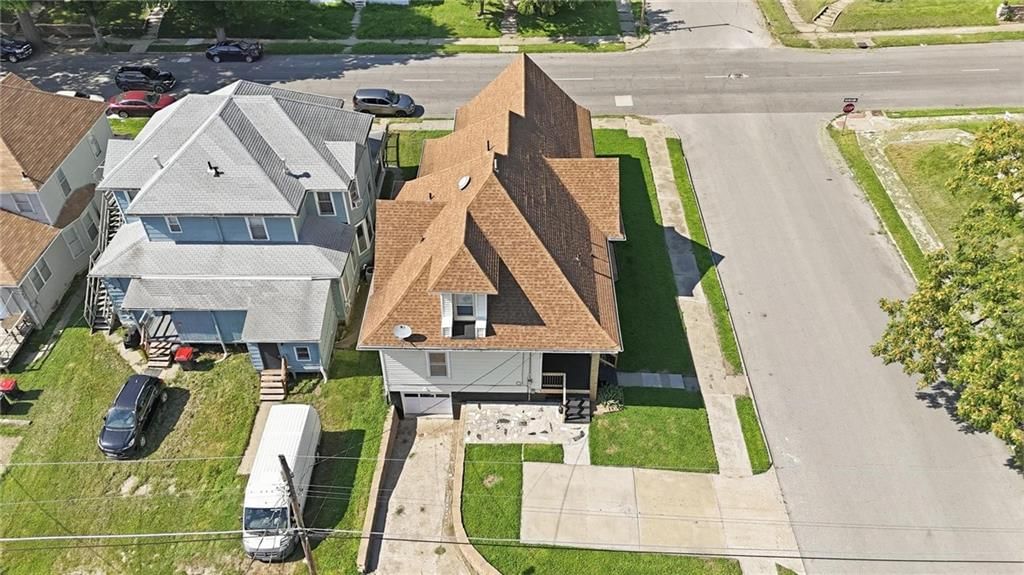 2420 Jules Street — photo 60