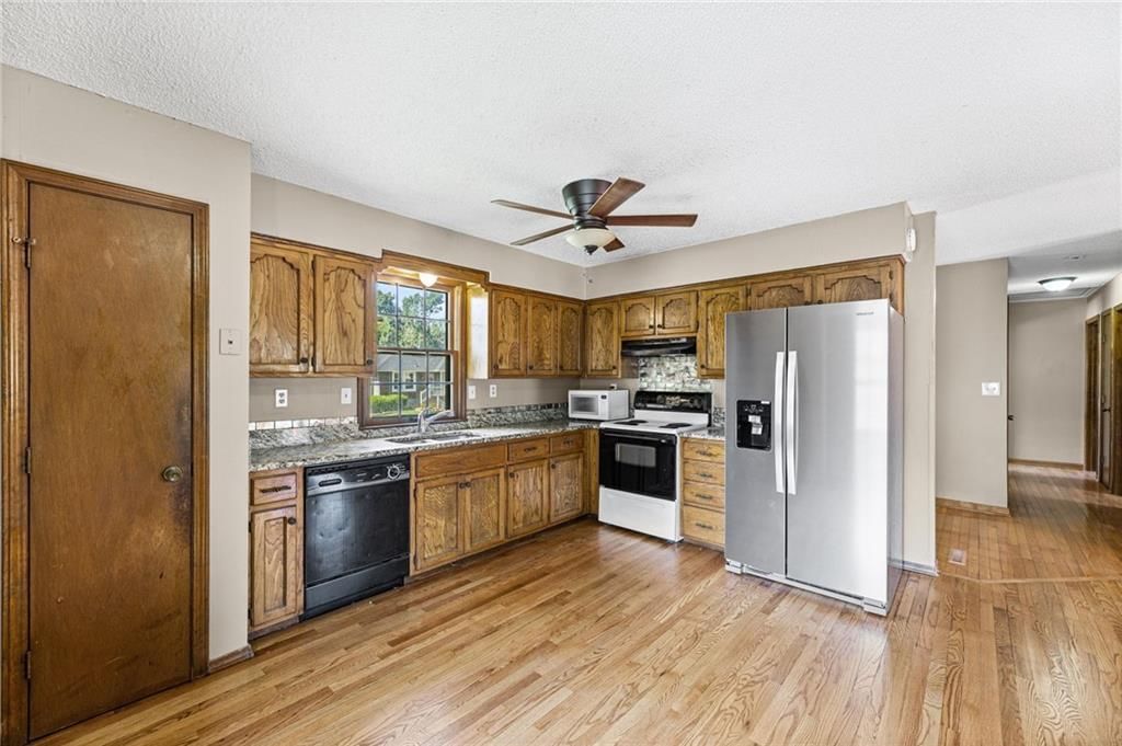 1406 SE 2nd Street — photo 9