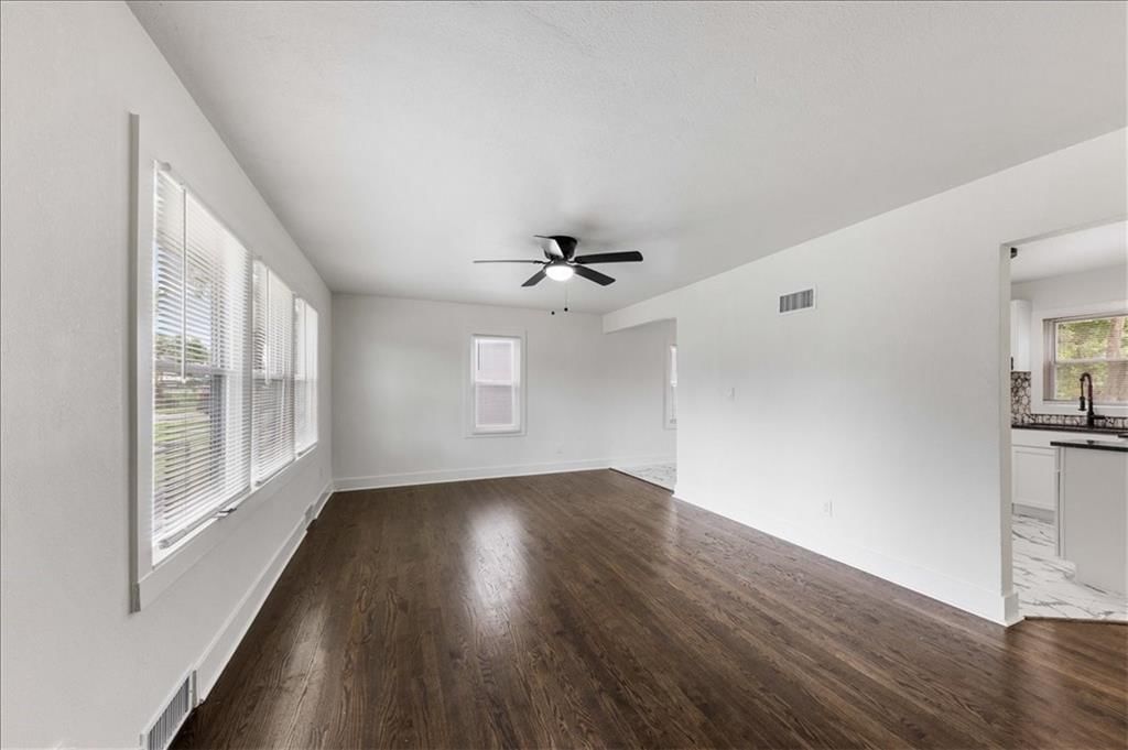 4224 Spruce Avenue — photo 3