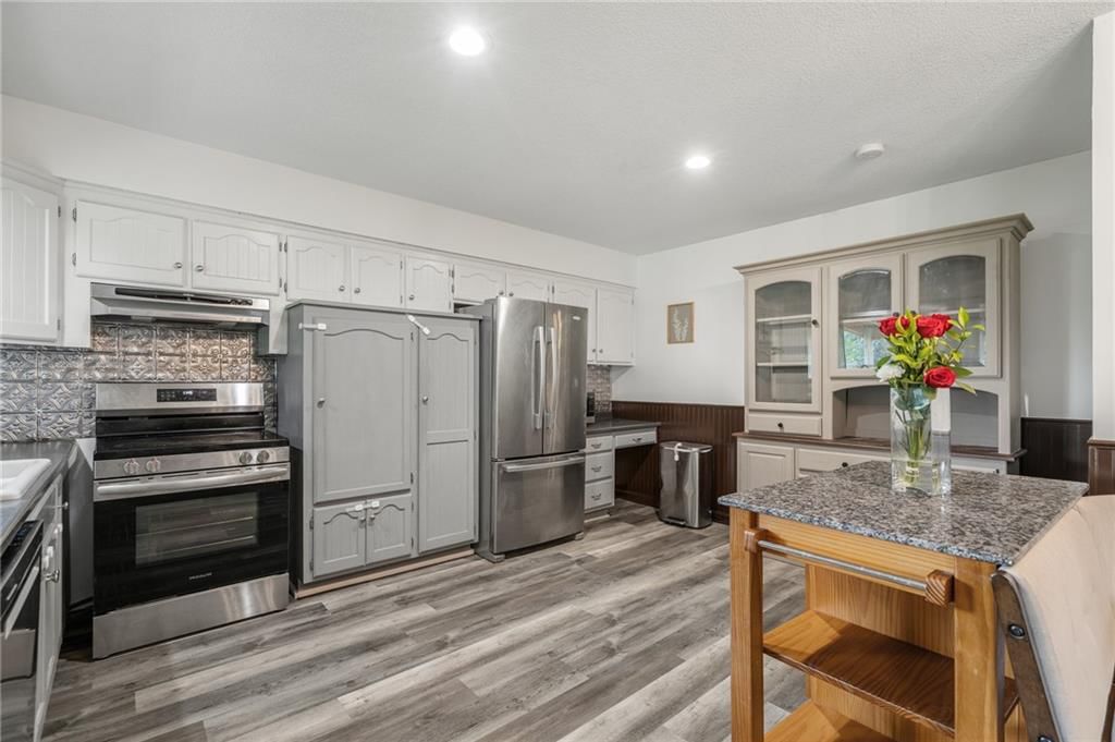 15700 W 146th Terrace — photo 22