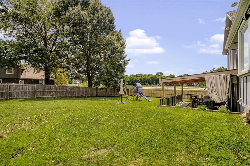 15700 W 146th Terrace — photo 44
