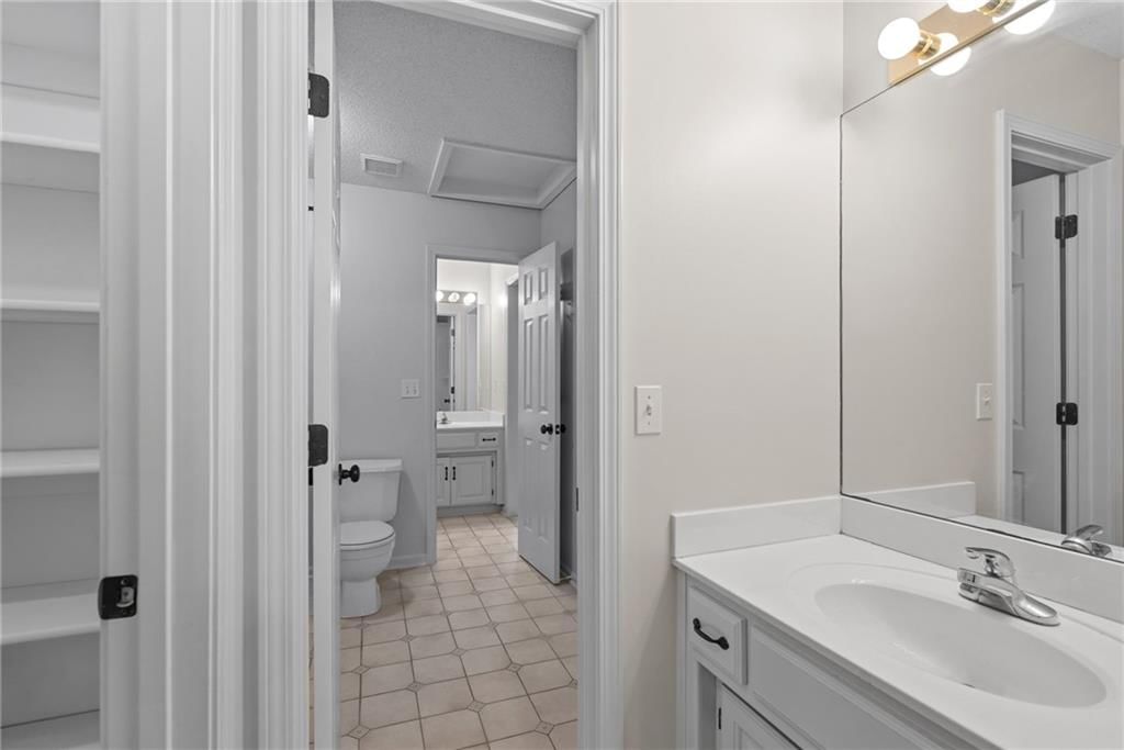 13310 W 72nd Street — photo 36