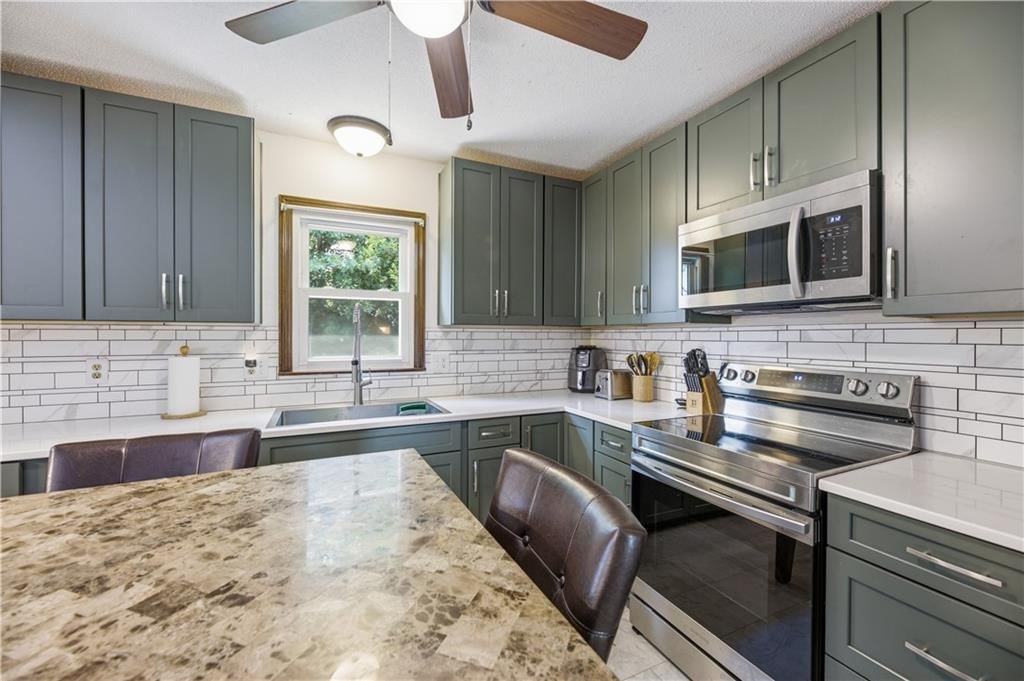 5526 STEARNS Street — photo 9