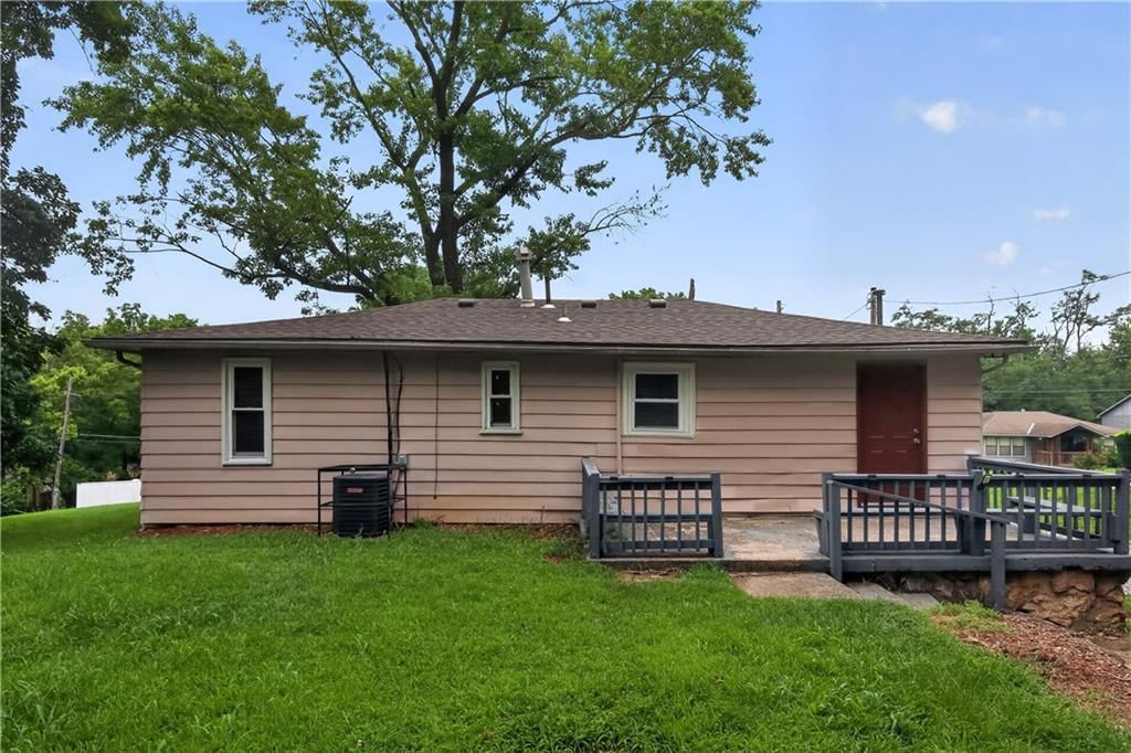 7418 Bales Avenue — photo 28