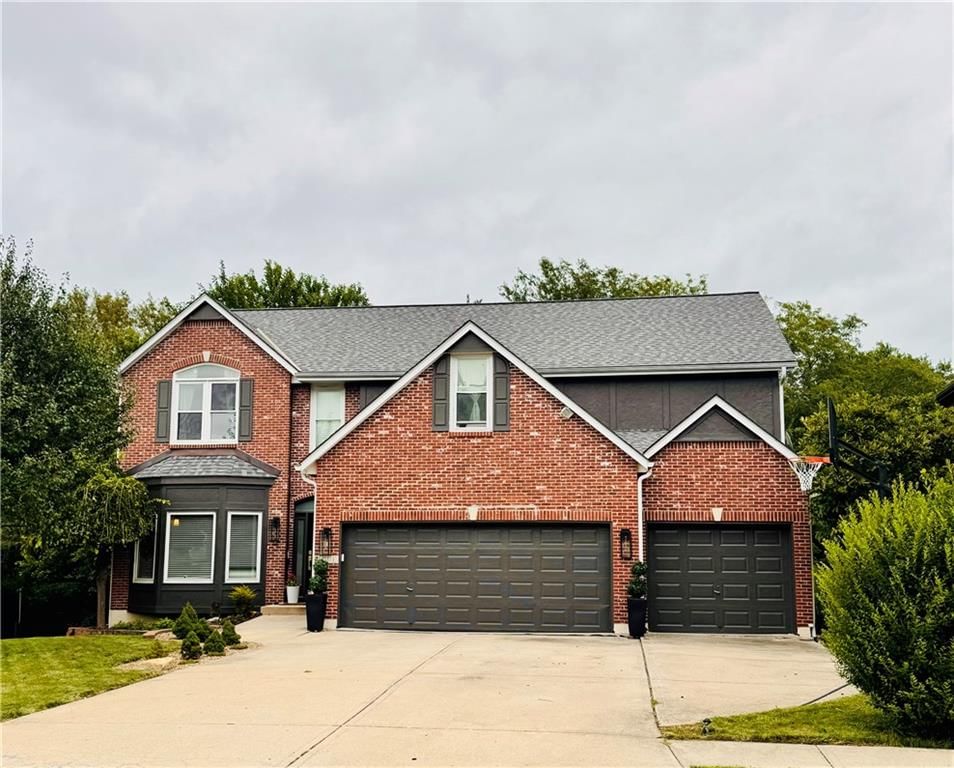 1149 SW Sunflower Drive — photo 1