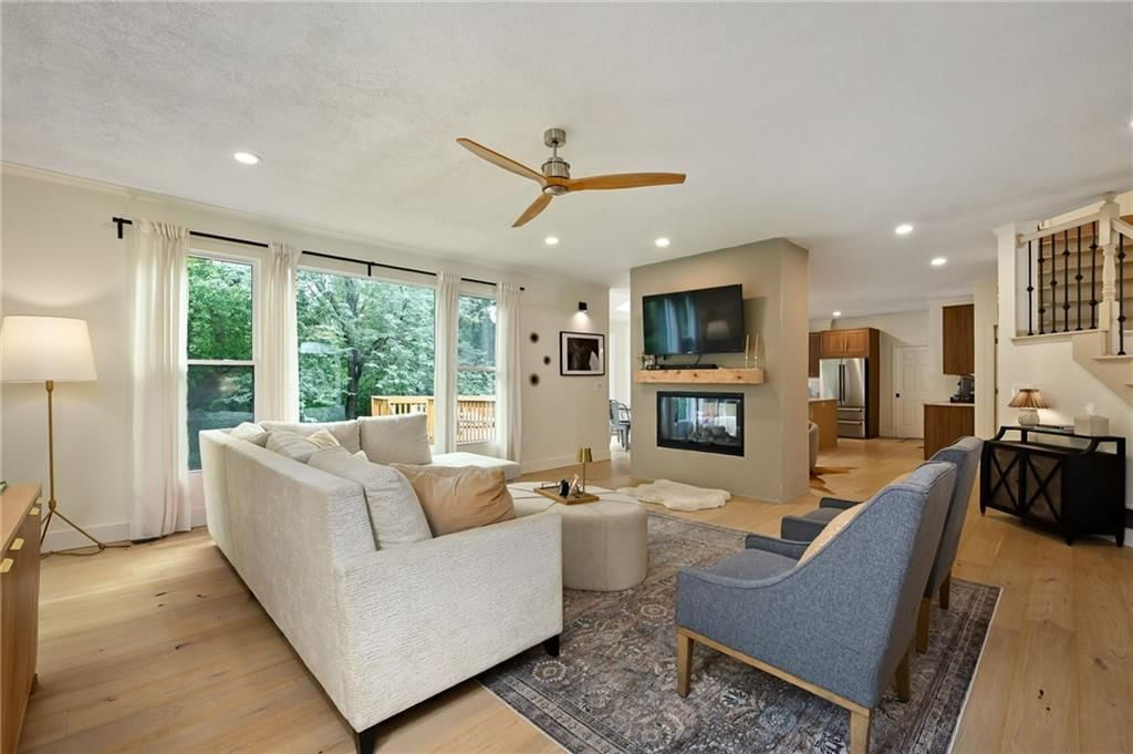 1149 SW Sunflower Drive — photo 11