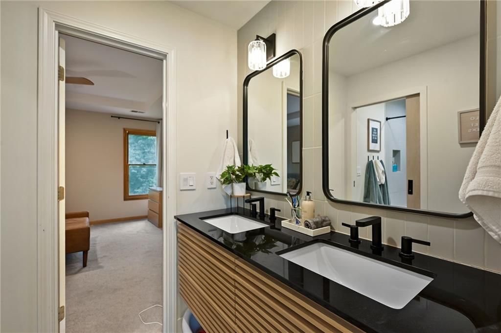 1149 SW Sunflower Drive — photo 46
