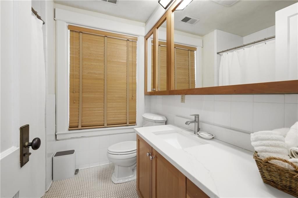 3632 Campbell Street — photo 30