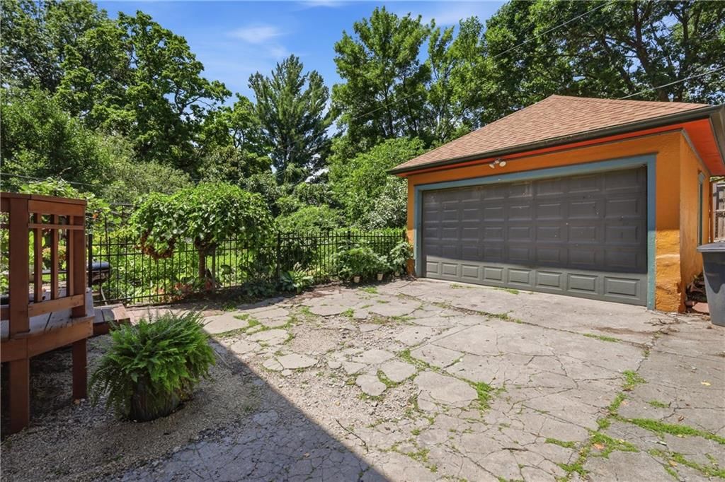3632 Campbell Street — photo 54