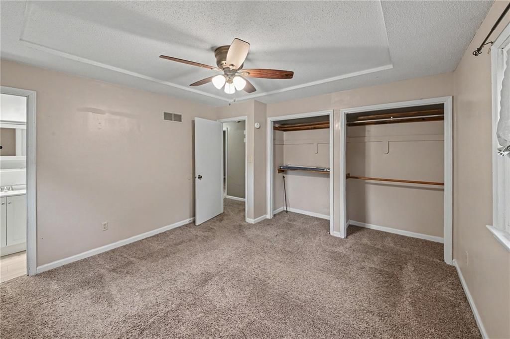 2521 S Whitney Avenue — photo 12