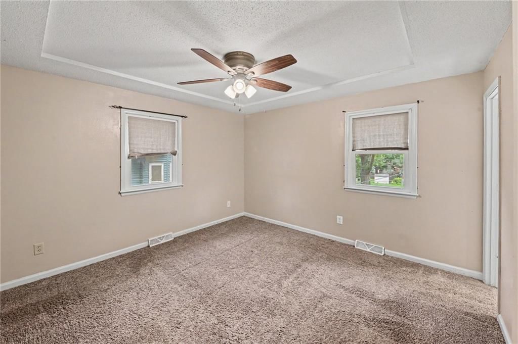 2521 S Whitney Avenue — photo 13