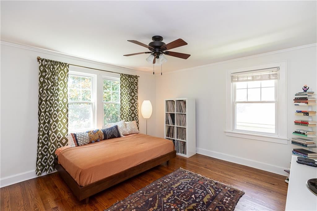 316 E 68th Terrace — photo 18
