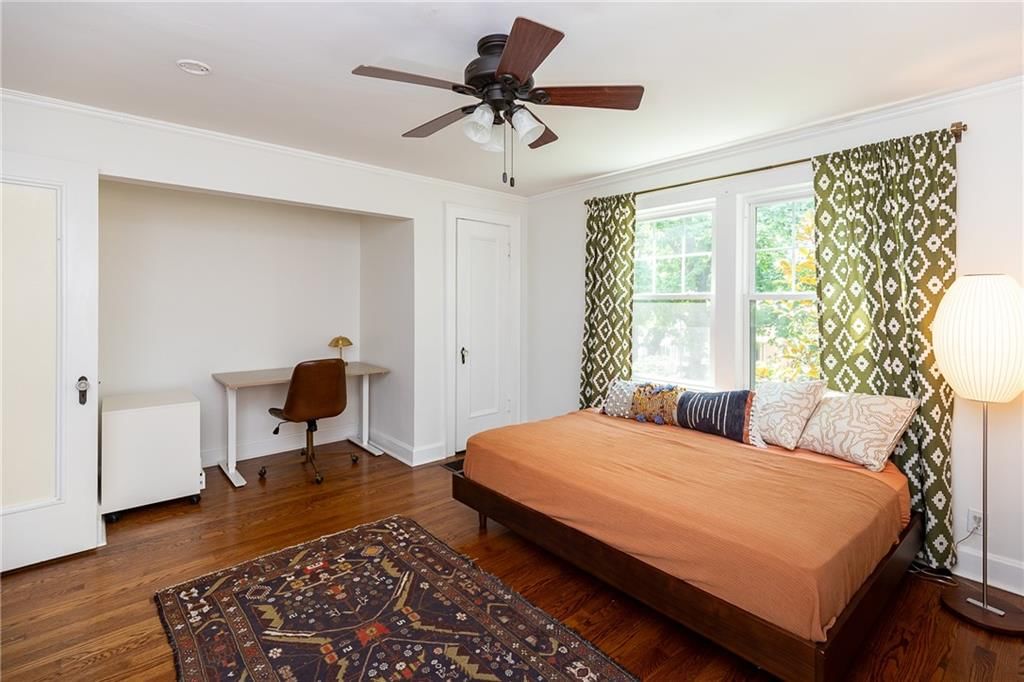 316 E 68th Terrace — photo 19
