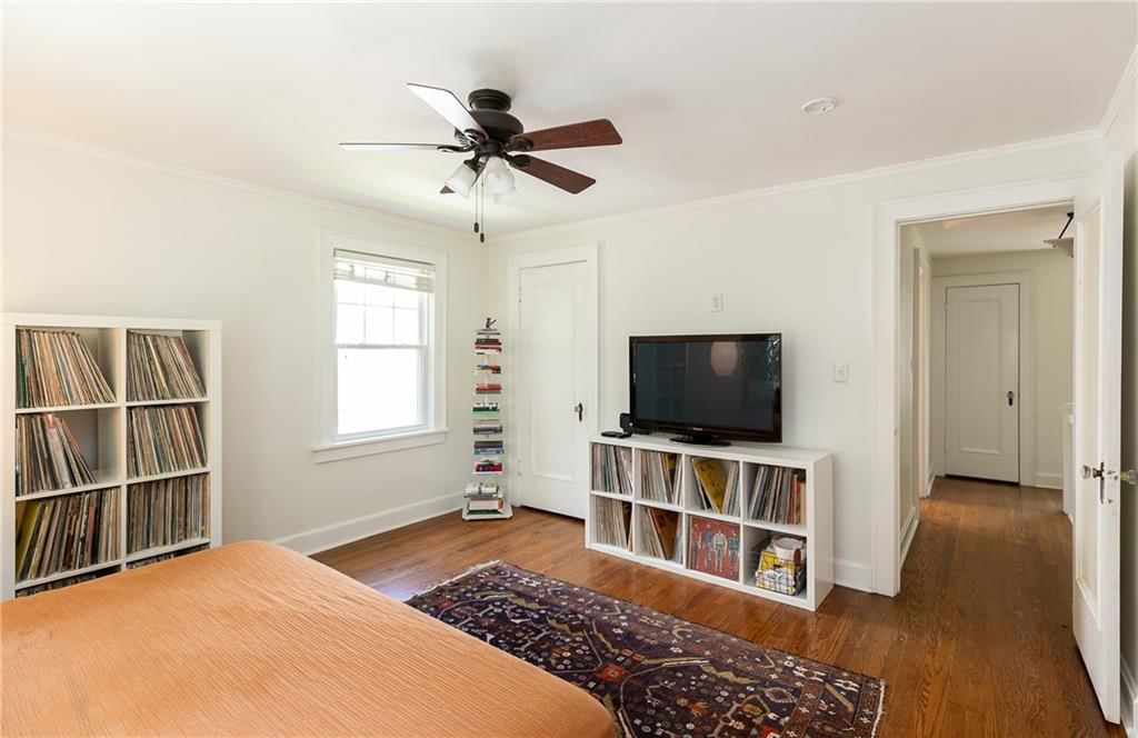 316 E 68th Terrace — photo 20