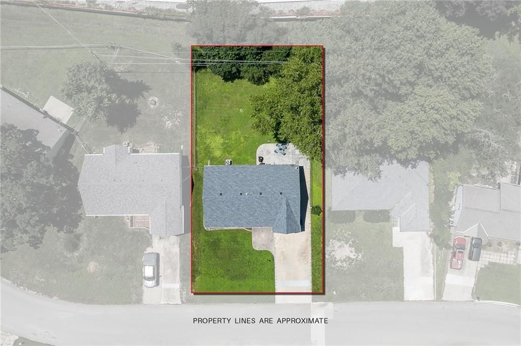 1610 Brookside Street — photo 3